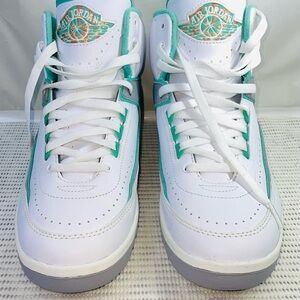 Nike Air Jordan 2 Hi Retro White Crystal Green Grey . W 10 Men 8 .1/2 FN6755 100